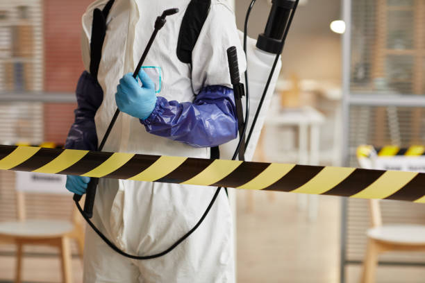 Professional Biohazard technician working in Sparks Glencoe, MD